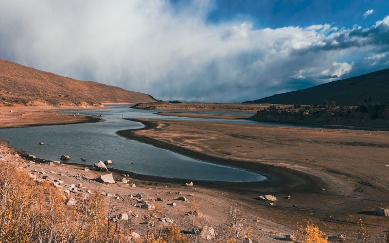 Severe drought. Drying up lake bed.